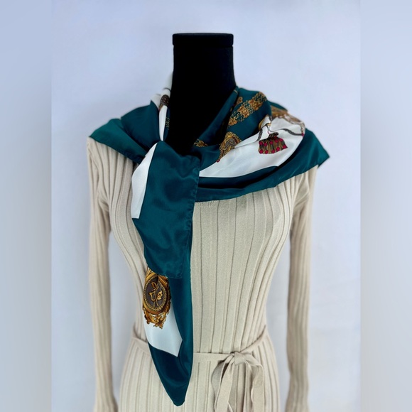 Hermes Authentic 100% Silk Large Scarf Gold Emerald Green 35”x35” - Picture 6 of 11